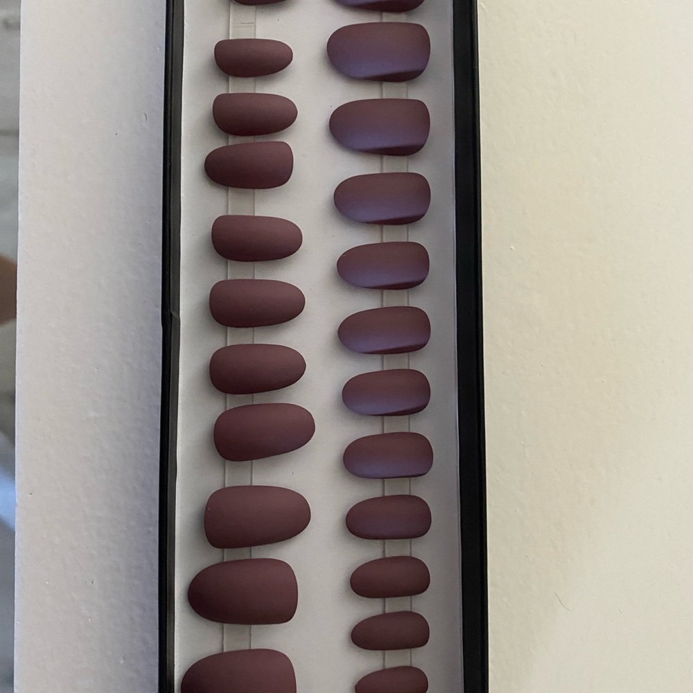 Doobys Hand Painted Fingernail set